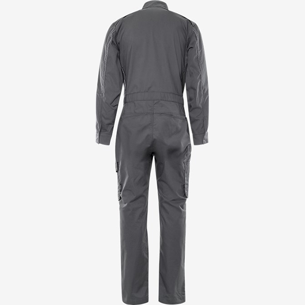 天阶防护连体工装服多工装口袋特写 电力巡检工具收纳展示