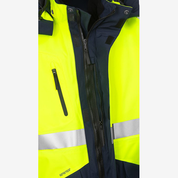 天阶防护涤氨混纺户外施工服夜间反光警示效果实拍