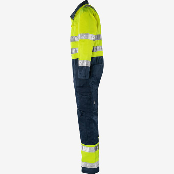 天阶防护防风防水工作服YKK拉链+防脱扣双重闭合系统特写